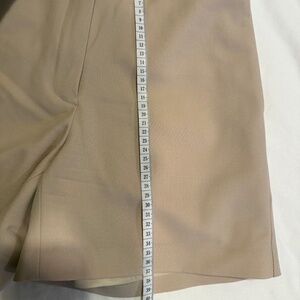 Babaton nomad taupe shorts size 2